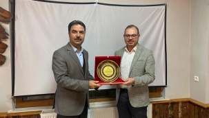 İlim Yayma Cemiyetinde Bayrak Değişimi