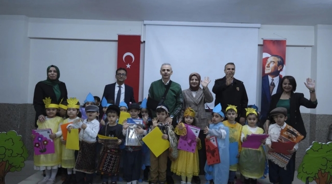 Karaman'da 50 Bin Öğrenci Karne Heyecanı Yaşadı