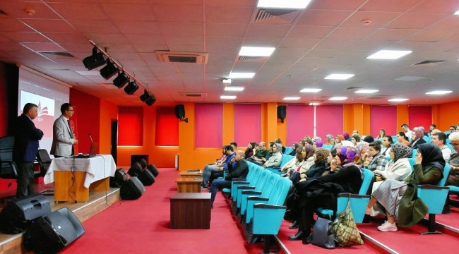 Rehber Öğretmenlere Yönelik Meslekî ve Teknik Eğitim Tanıtım Toplantısı Düzenlendi